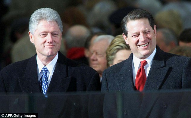 article-1363452-0D7C9320000005DC-921_634x392