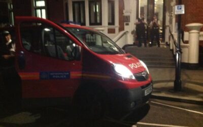 UPDATE: Ecuadorian Embassy Completely Surrounded In Anticipation of Asylum Announcement Announcement by Raphael Correa