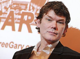 Are Aliens Real? Hacker Gary McKinnon Says Evidence is in Military Computers, US Seeks Extradition