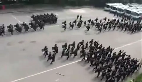 Video: South Korean Riot Police Use Ancient Roman Warfare Tactics to Control Crowds